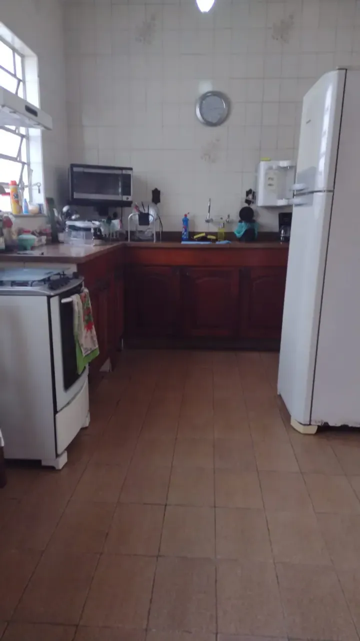 Furnished house with 4 bedrooms and 2 bathrooms — photo 4