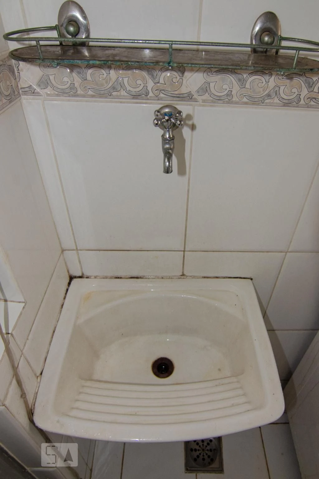 Furnished apartment with 2 bedrooms and 2 bathrooms — photo 17