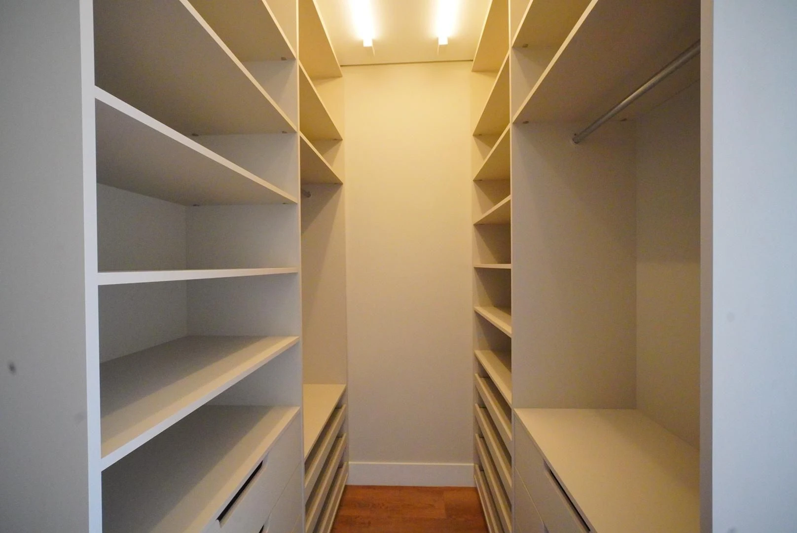 Джакузі та 3 спальні: квартира 159 м² — photo 25
