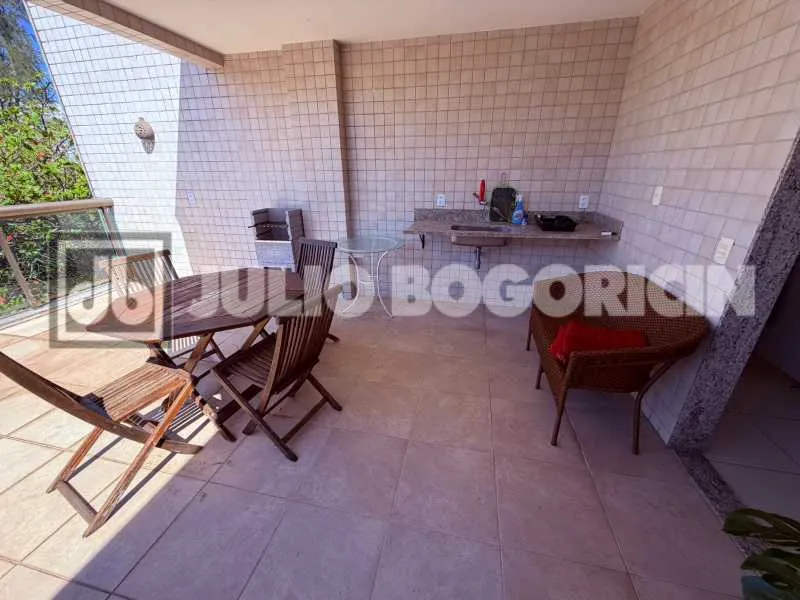 Duplex penthouse 300 m² with 5 bedrooms and 4 parking spots — photo 22