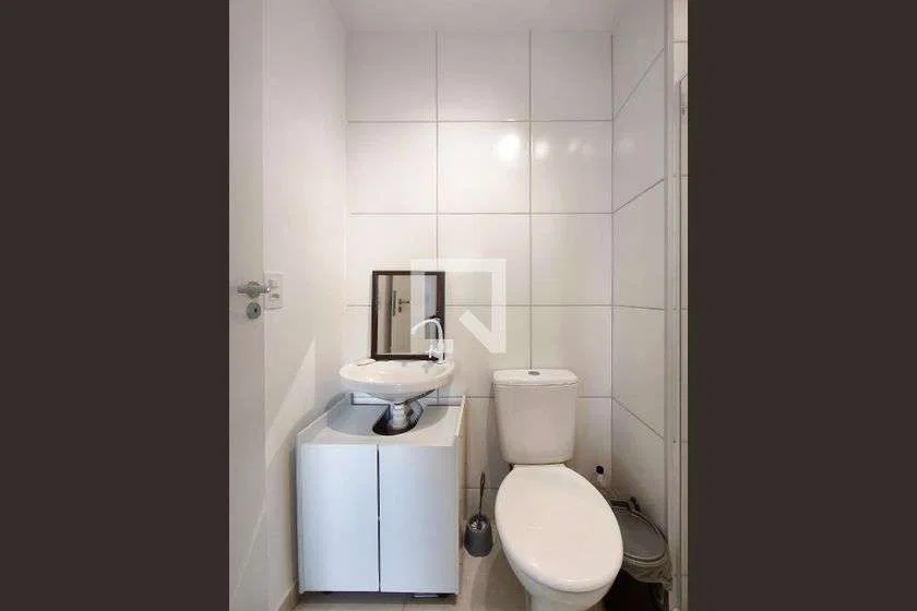 Apartamento mobiliado de 2 quartos em condomínio com sauna — photo 5