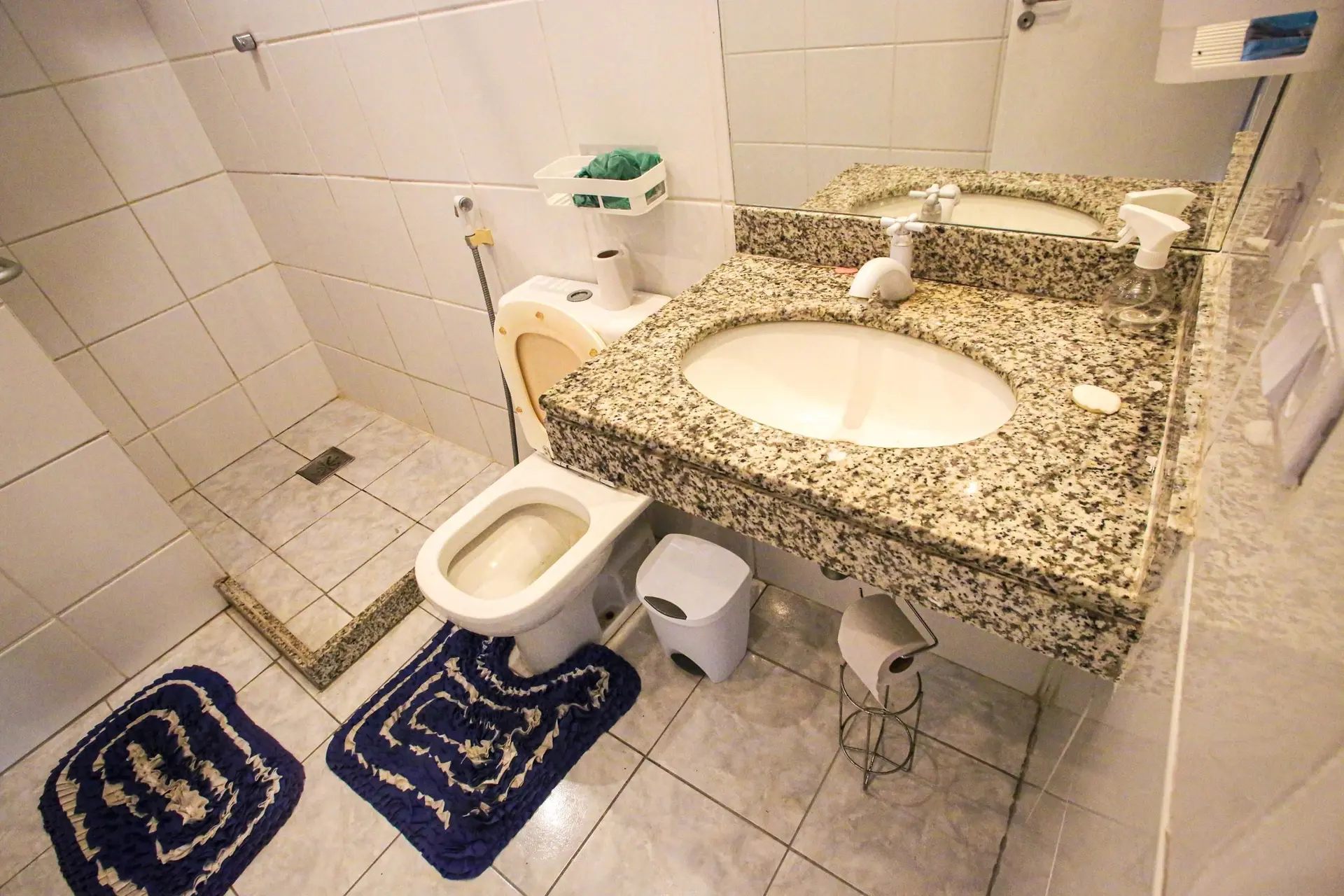 Furnished apartment, 65 m², with a washing machine — photo 18