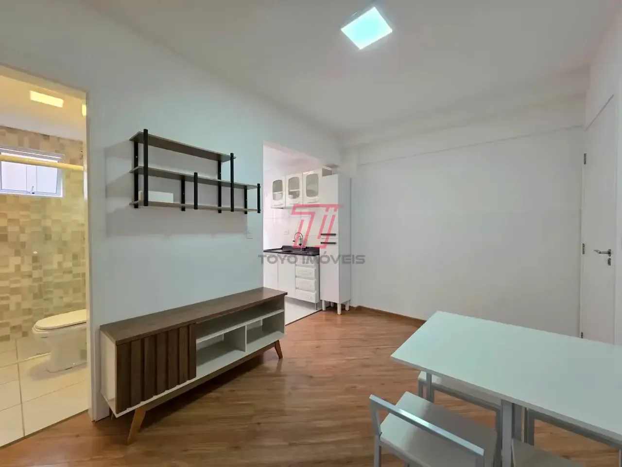 1-bedroom apartment with balcony, 52 m² — photo 6
