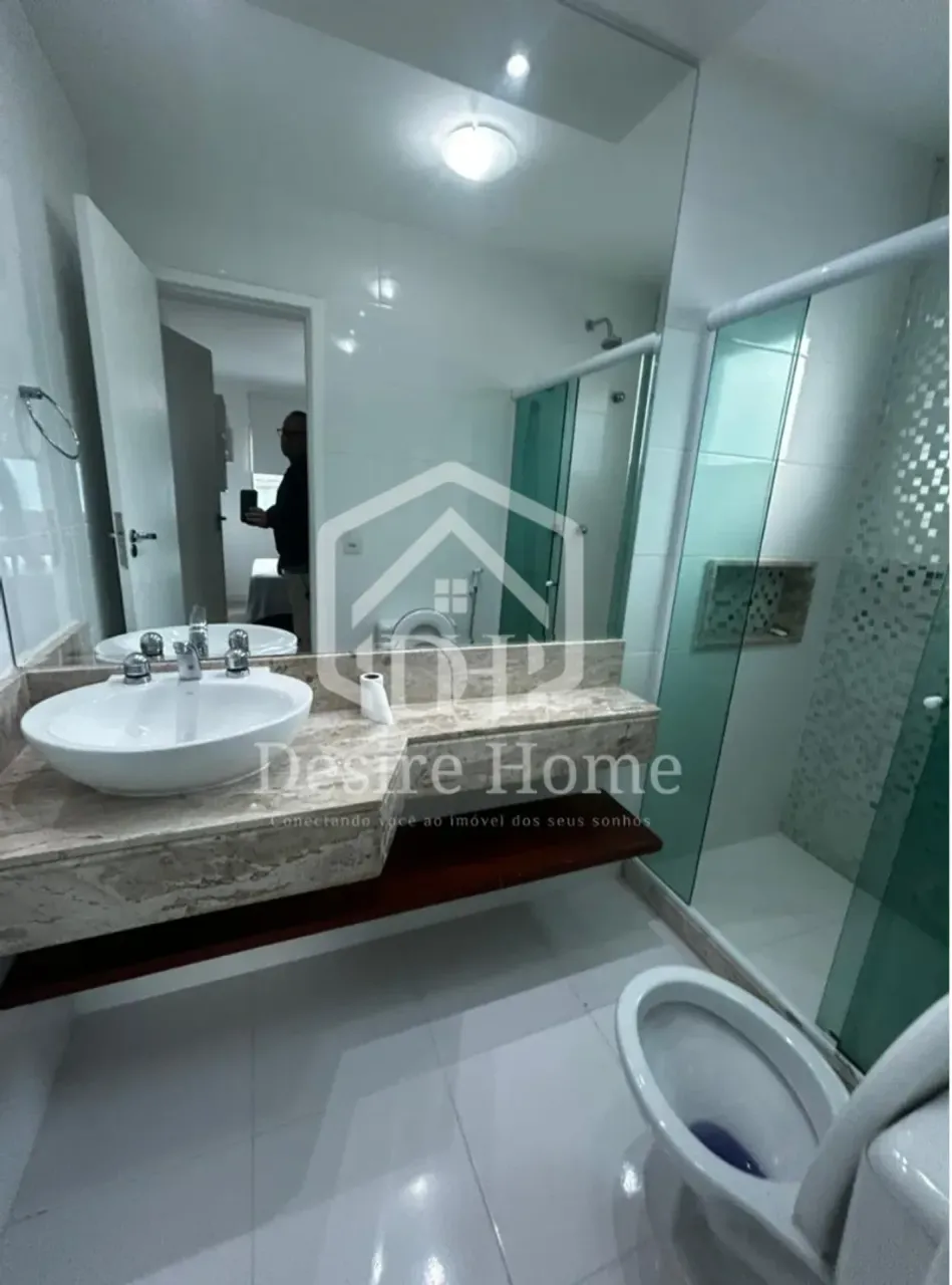 House with 4 bedrooms and an open-plan kitchen — photo 7