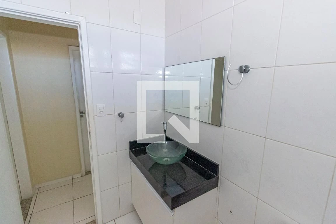 Unfurnished apartment with 3 bedrooms, 1 parking space — photo 13