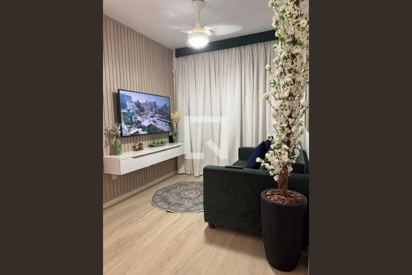 Apartamento mobiliado com 2 quartos e 2 banheiros — photo 42