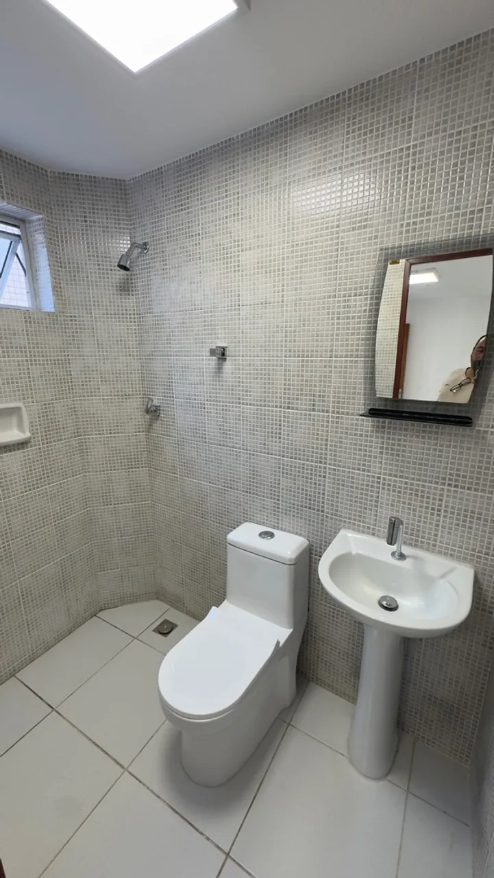 3-bedroom apartment in a building with a pool — photo 7