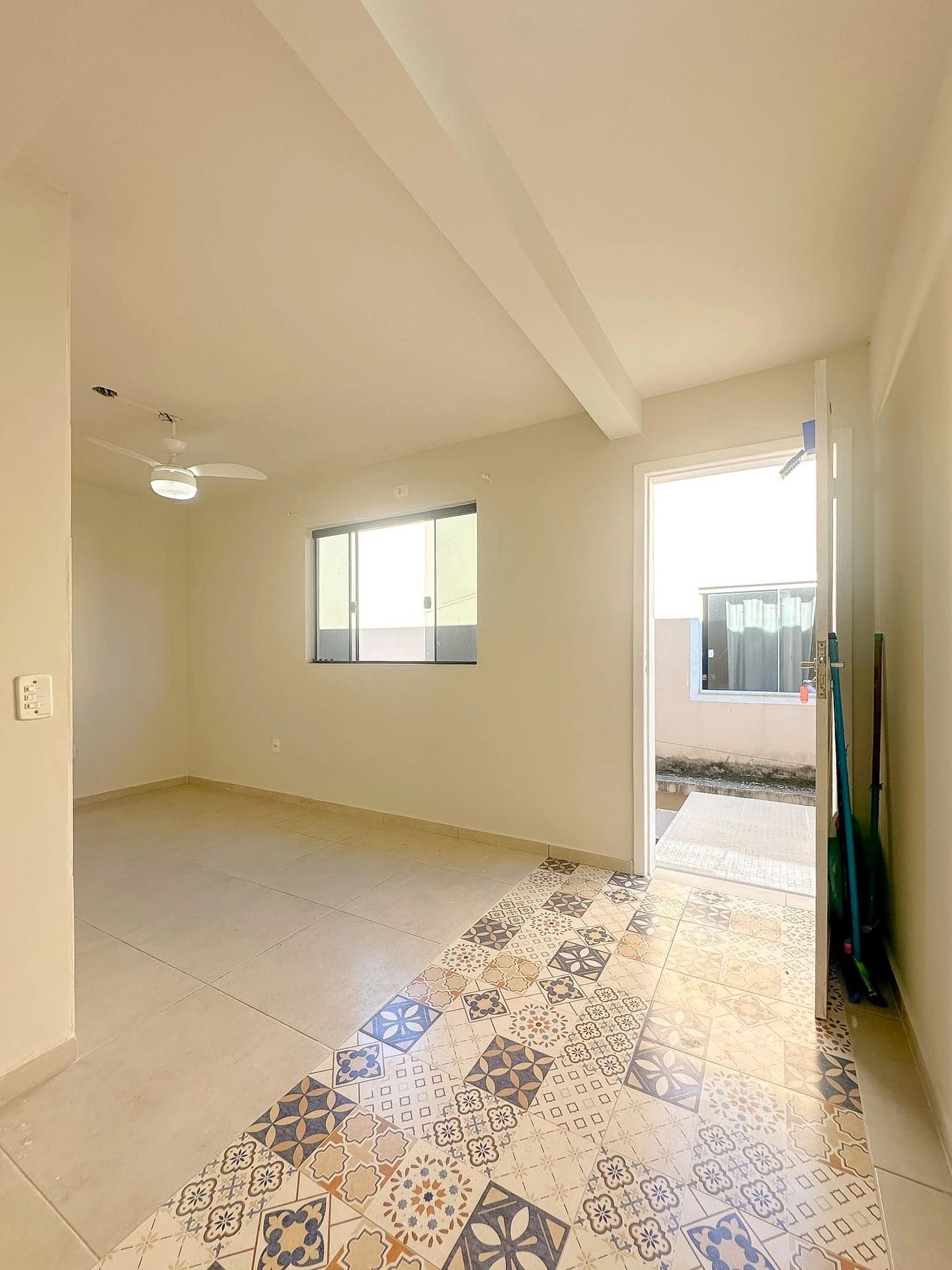 One-bedroom, 30 m² apartment in Florianópolis — photo 26