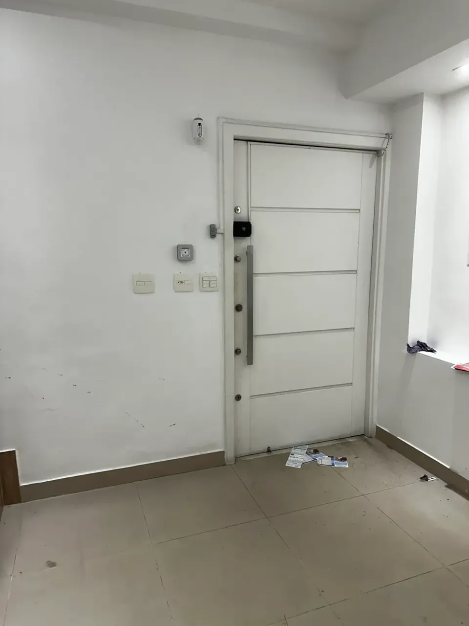 House with no parking, 5 bedrooms and 4 bathrooms — photo 6