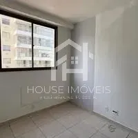 2-bedroom apartment in a building with a tennis court — photo 19