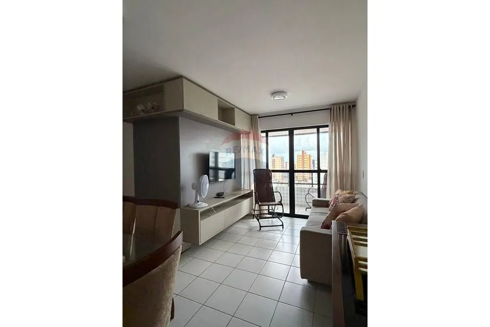 Квартира 85 м² з 3 спальнями та кухнею відкритого типу — photo 3