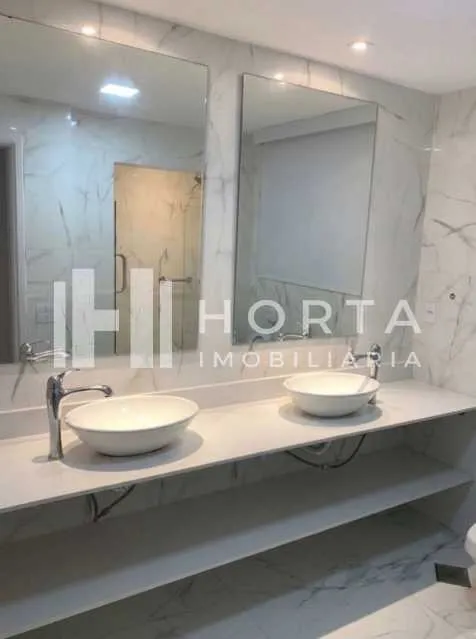 Furnished 299 m² apartment with 4 bedrooms and 4 parking — photo 17