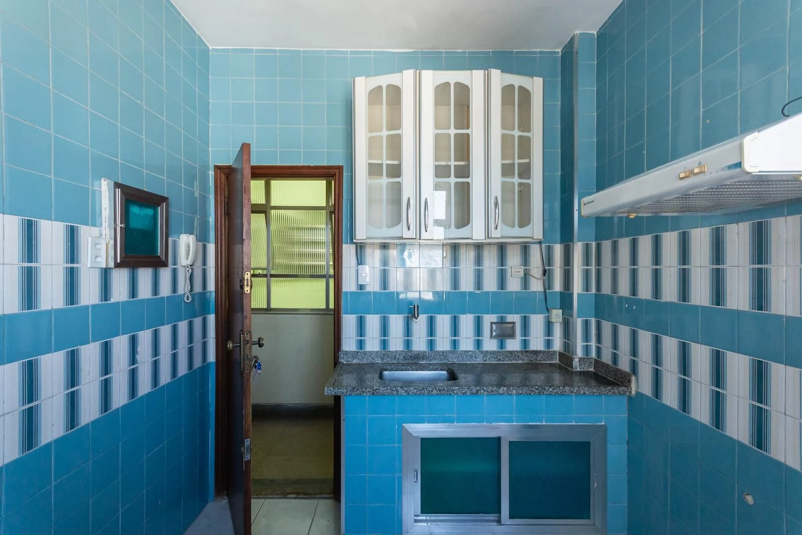 2-bedroom apartment with 1 bathroom, no parking space — photo 24
