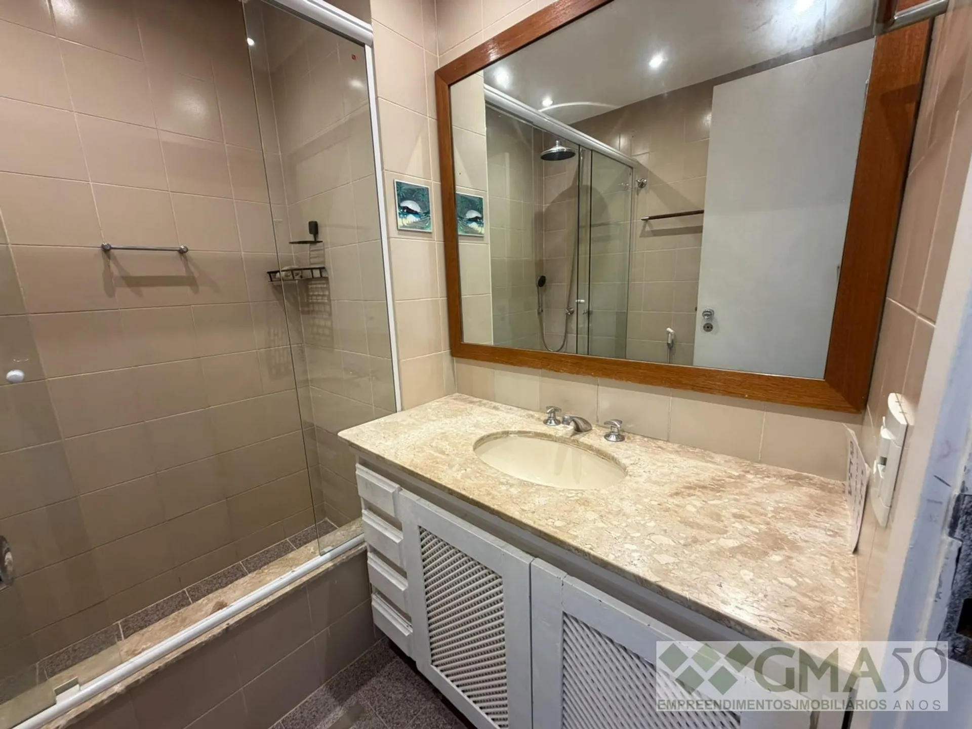 Apartment, 133 m², with a glass-enclosed balcony — photo 9