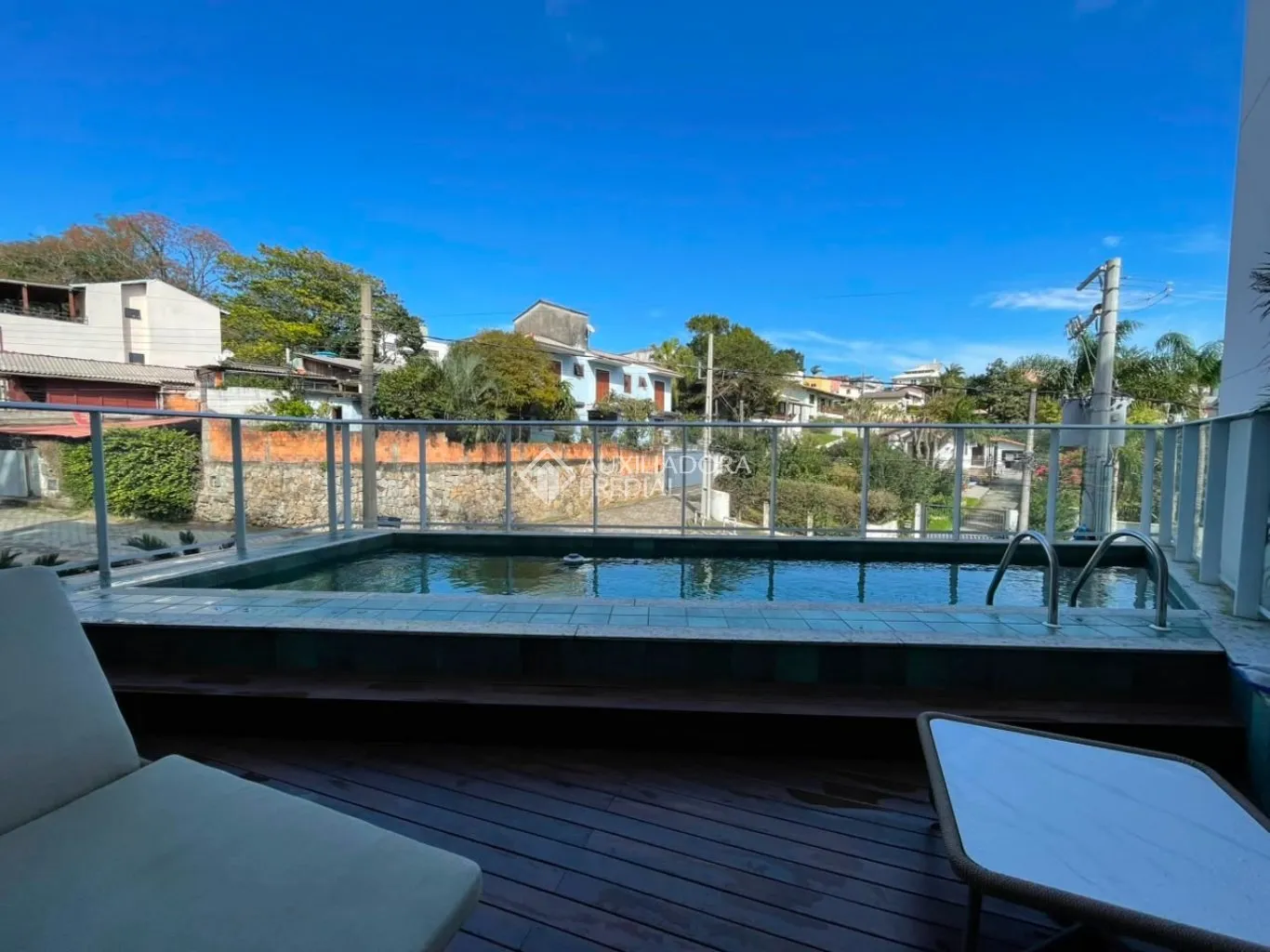 2-bedroom apartment with balcony and terrace — photo 44