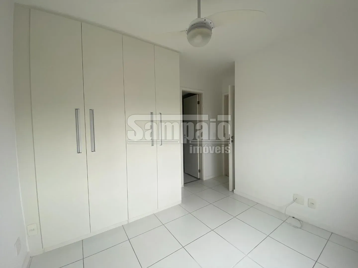 2-bedroom apartment in a building with a sauna — photo 13