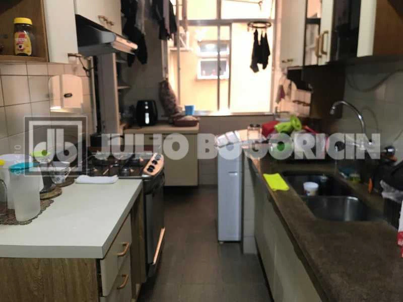 Furnished 167 m² apartment with 3 bedrooms and balcony — photo 2