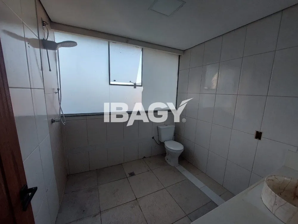 25 m² studio with 1 bedroom and 1 bathroom — photo 2
