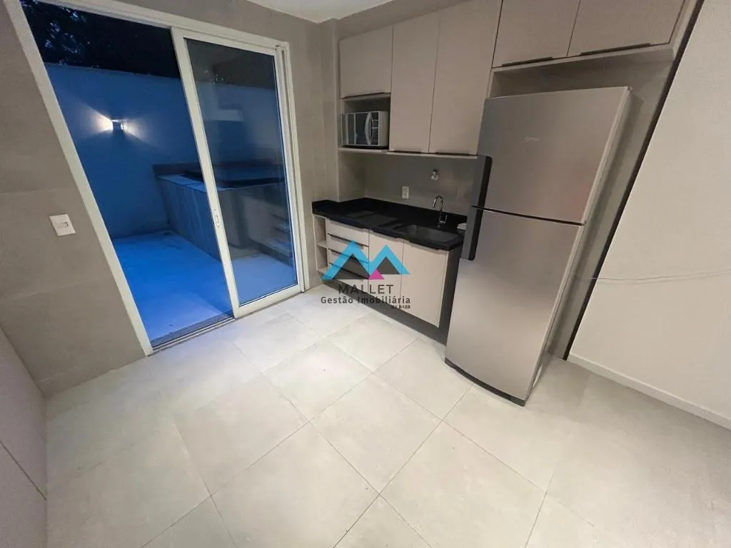 1-bedroom apartment with terrace and pool — photo 3
