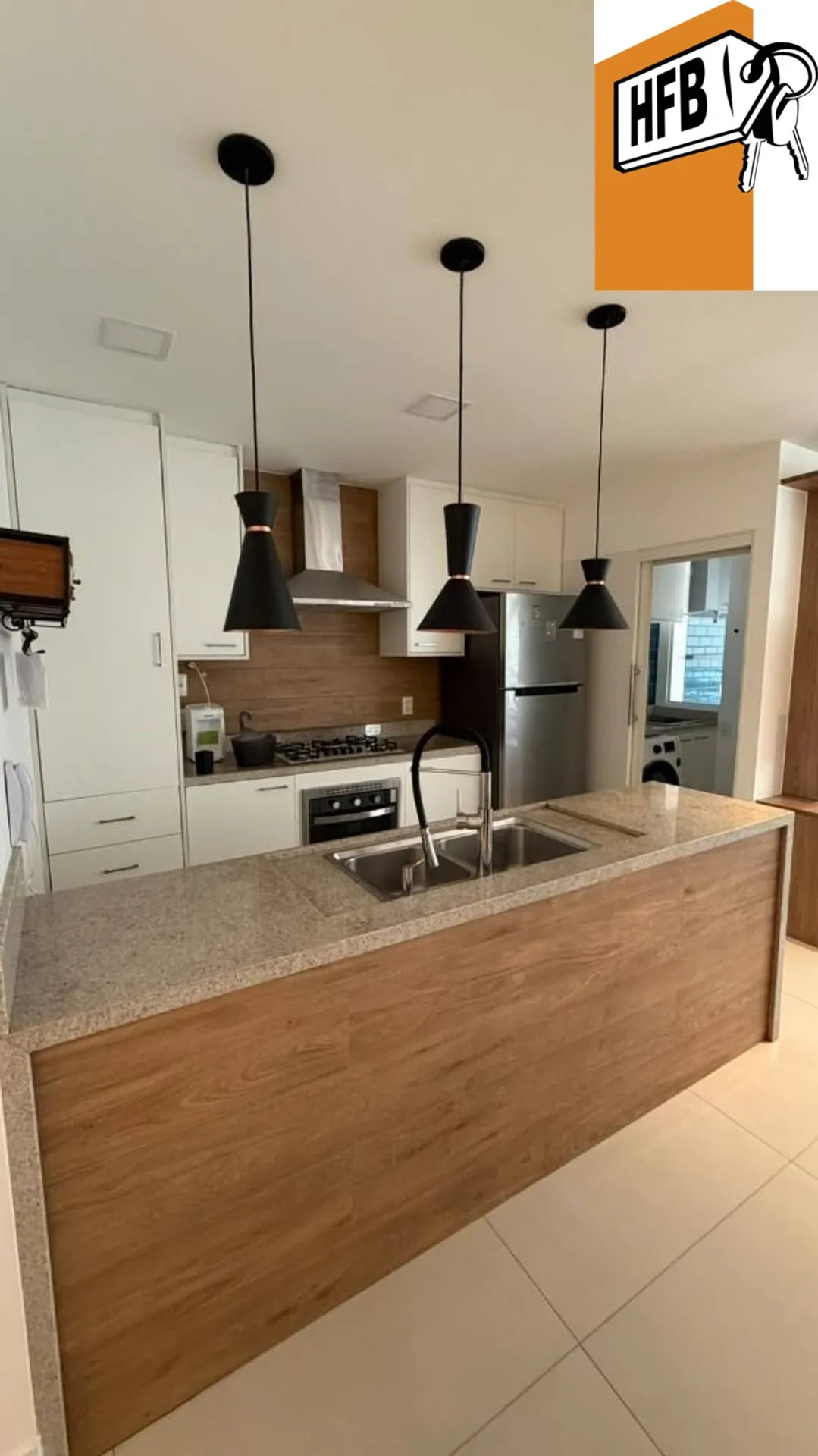 Засклений балкон та 2 спальні: квартира 110 м² — photo 15