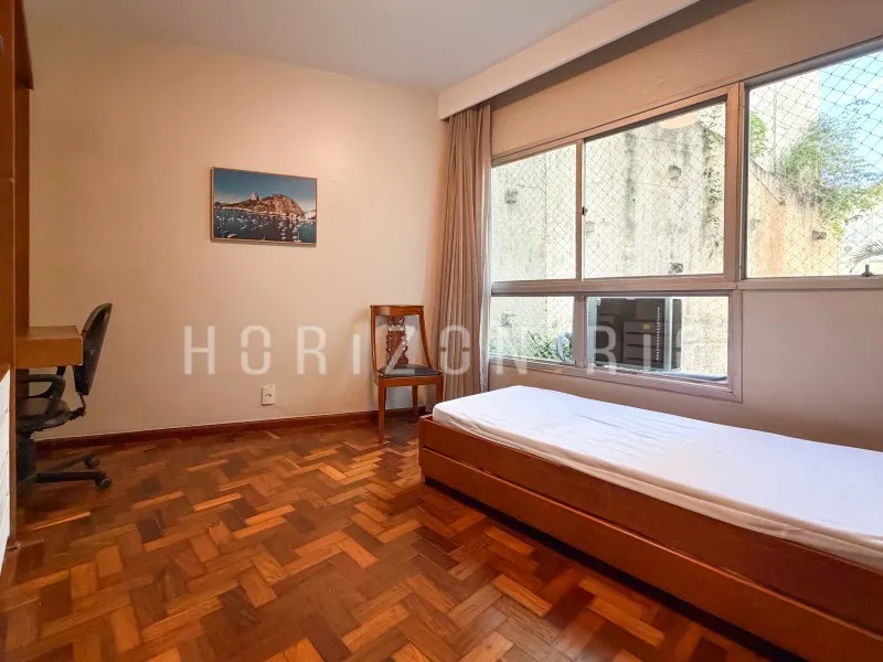 4-bedroom apartment with a home office in Rio de Janeiro — photo 9