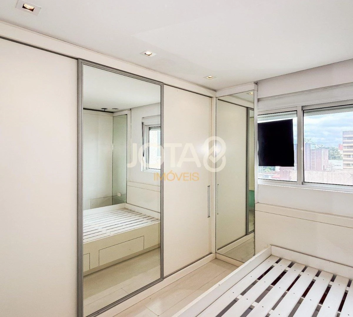 Apartment, 213 m², with a bathtub — photo 34