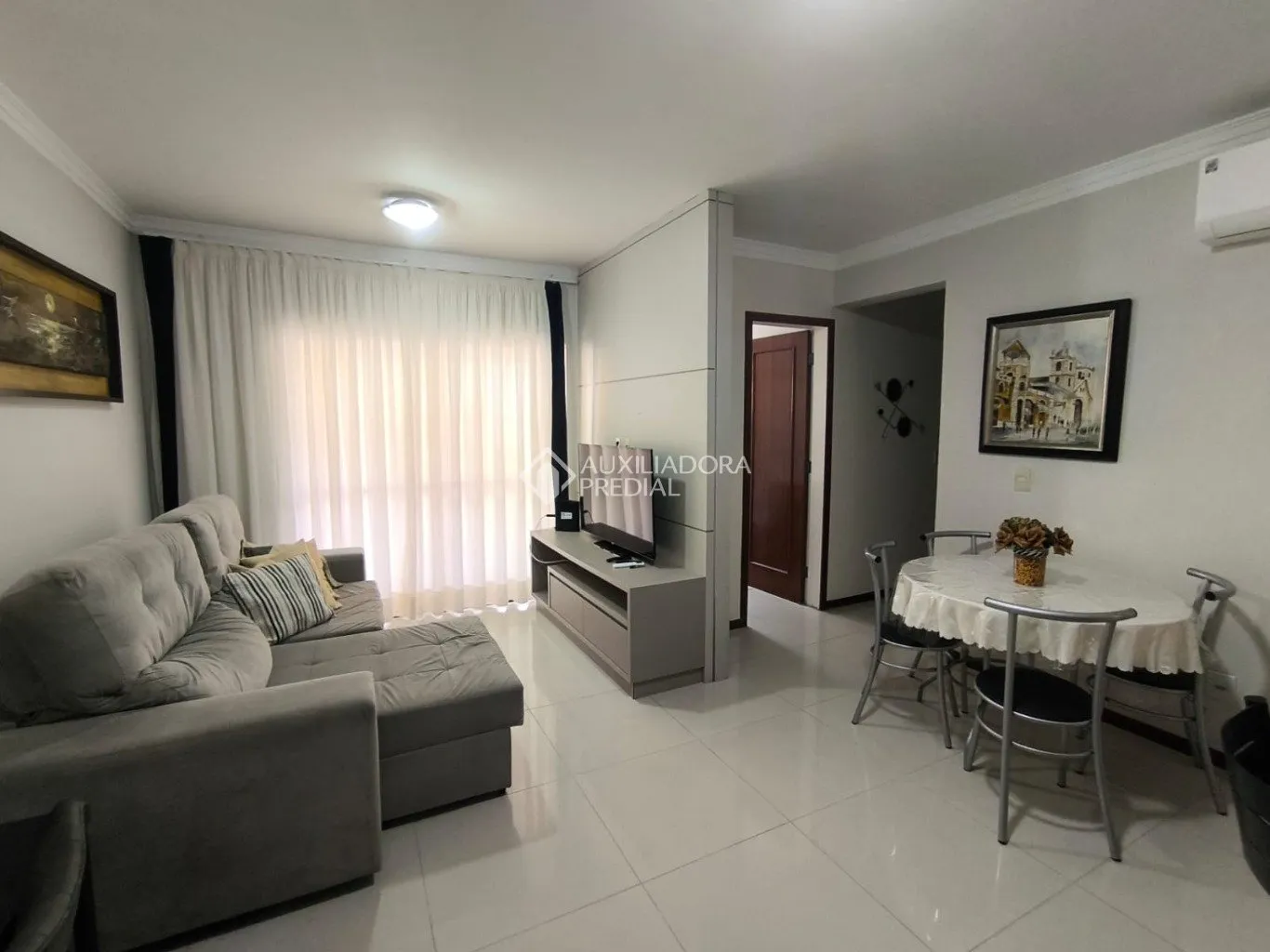 Furnished 70 m² apartment with 2 bedrooms and balcony — photo 13
