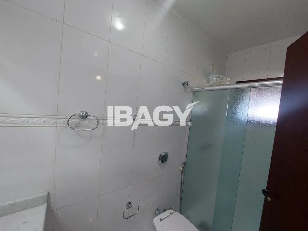 House for rent with 6 bedrooms, 5 suites and 7 bathrooms — photo 60