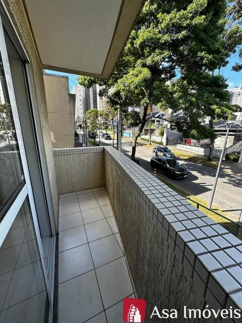 Furnished one-bedroom, 47 m² apartment in Curitiba — photo 12