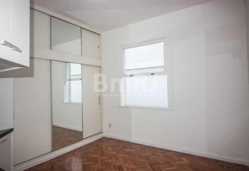 2-bedroom apartment with a home office in Rio de Janeiro — photo 5