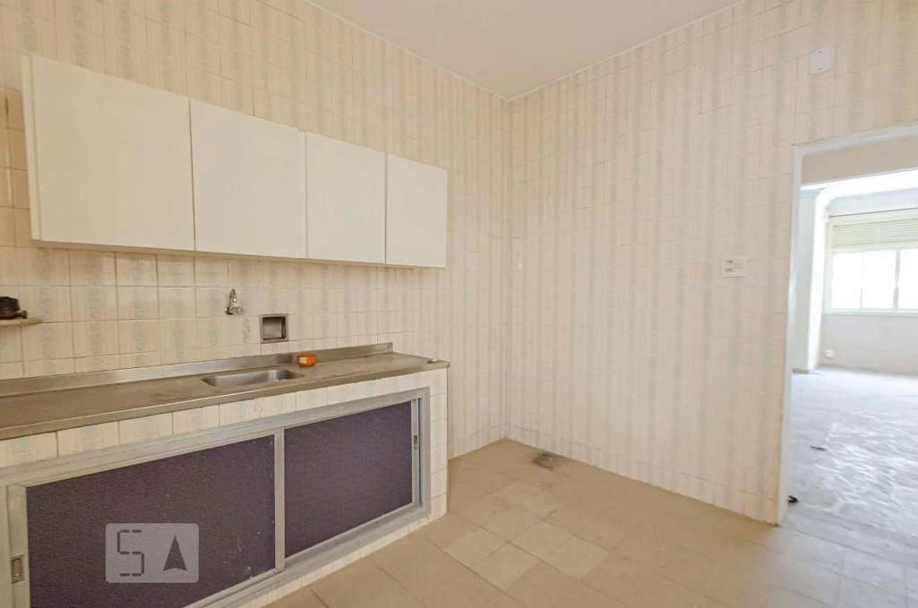 House with shared BBQ area and 5 bedrooms — photo 10