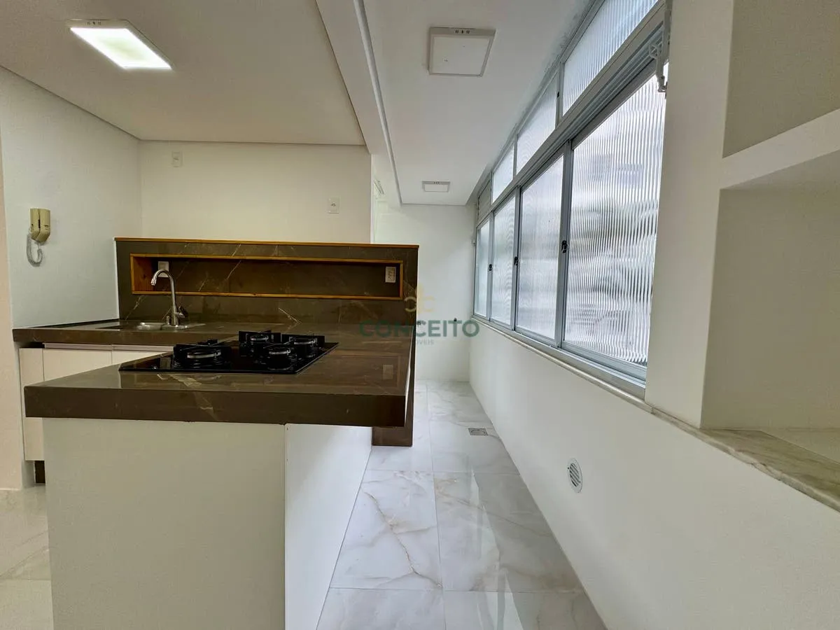 Floor-to-ceiling windows in a 3-bedroom apartment, 106 m² — photo 22