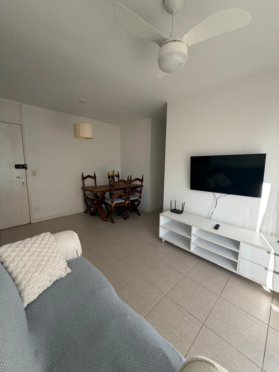 2-bedroom apartment with a home office — photo 8