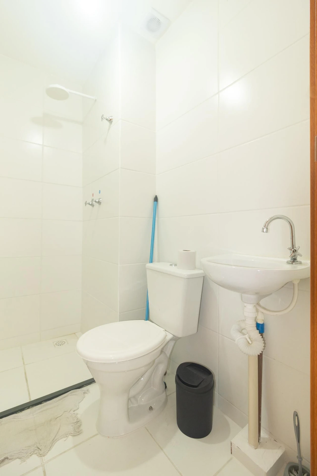 Apartamento mobiliado com 2 quartos e varanda — photo 13