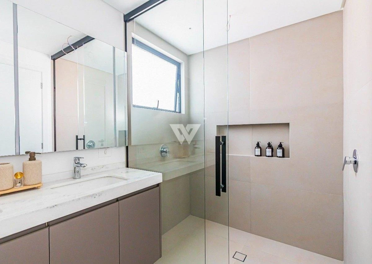 Townhouse with 3 en-suite bedrooms and 2 parking spaces — photo 24