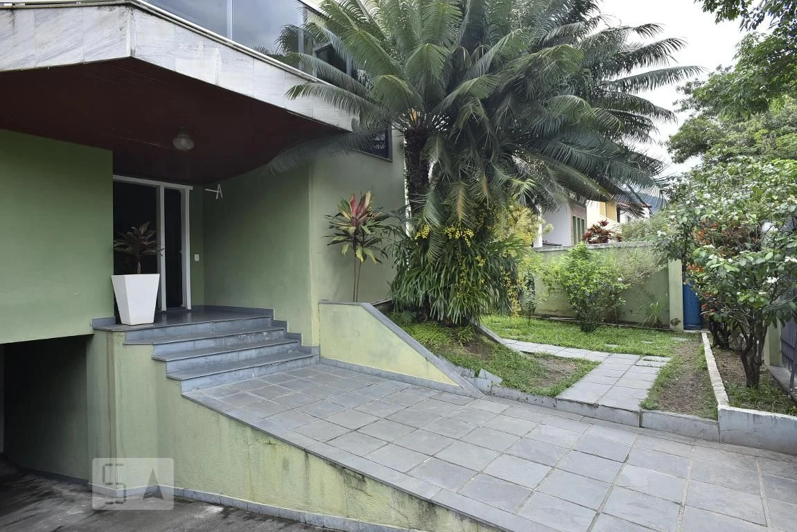 Casa mobiliada com 4 quartos e 5 banheiros — photo 10