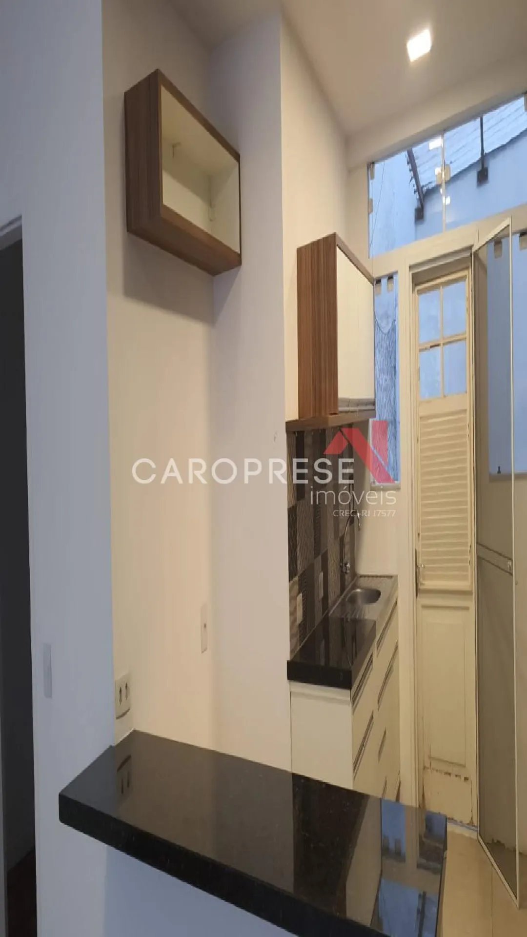 Apartment, 80 m², with wood or laminate floors — photo 2