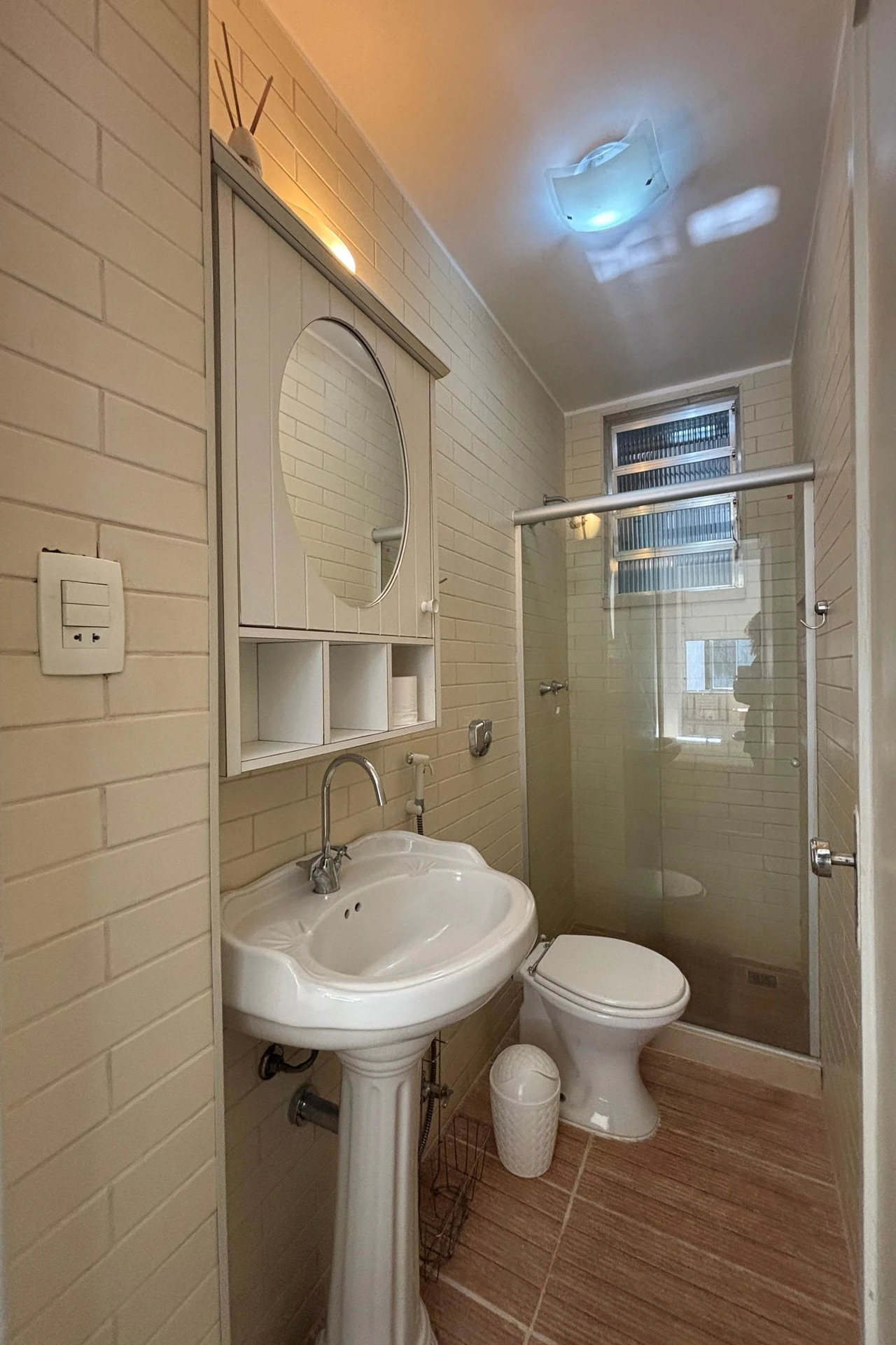 Apartamento mobiliado com 2 quartos e cozinha separada — photo 8