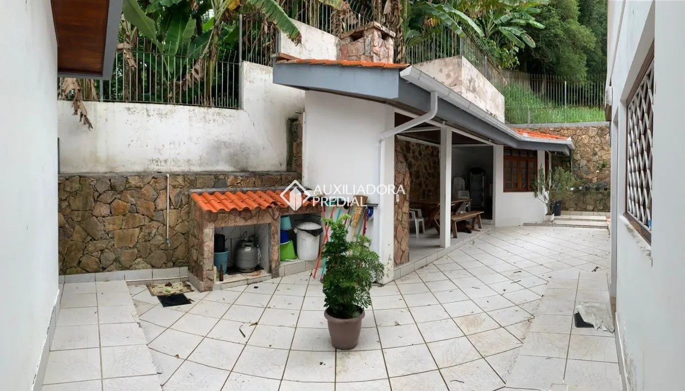 Casa amueblada con 5 dormitorios y cocina cerrada — photo 27