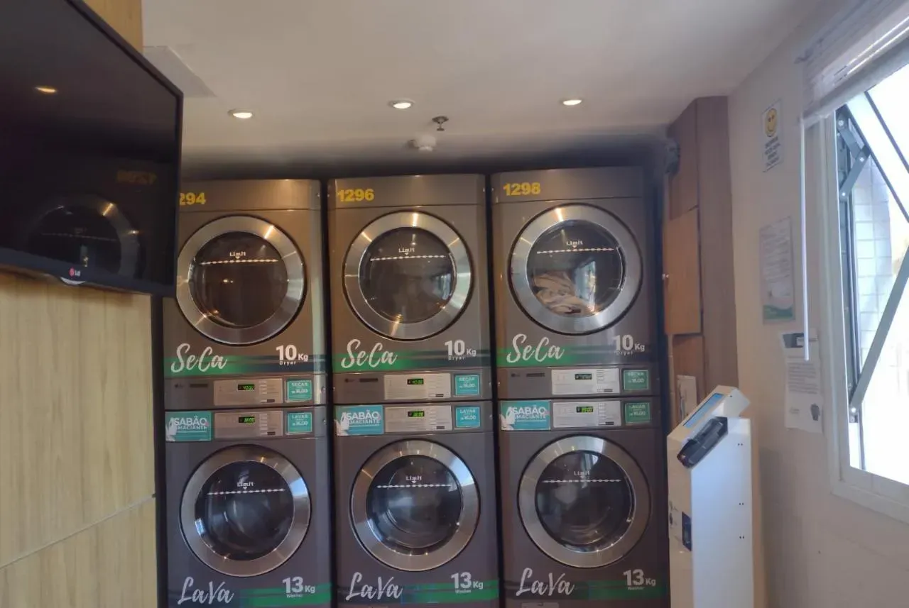 Apartamento mobiliado de 1 quarto com varanda e 1 vaga — photo 35