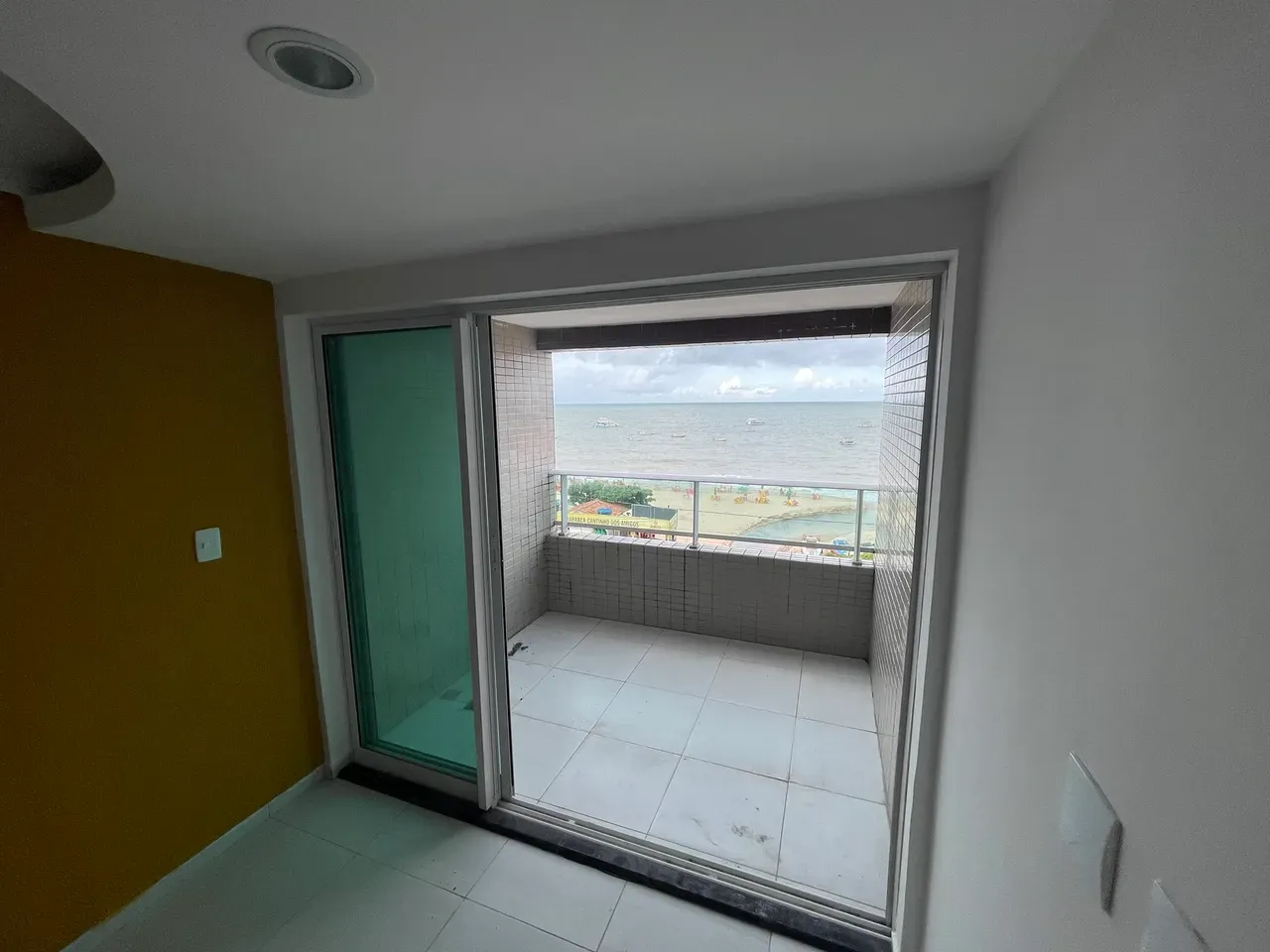 2-bedroom apartment with balcony and water view — photo 12