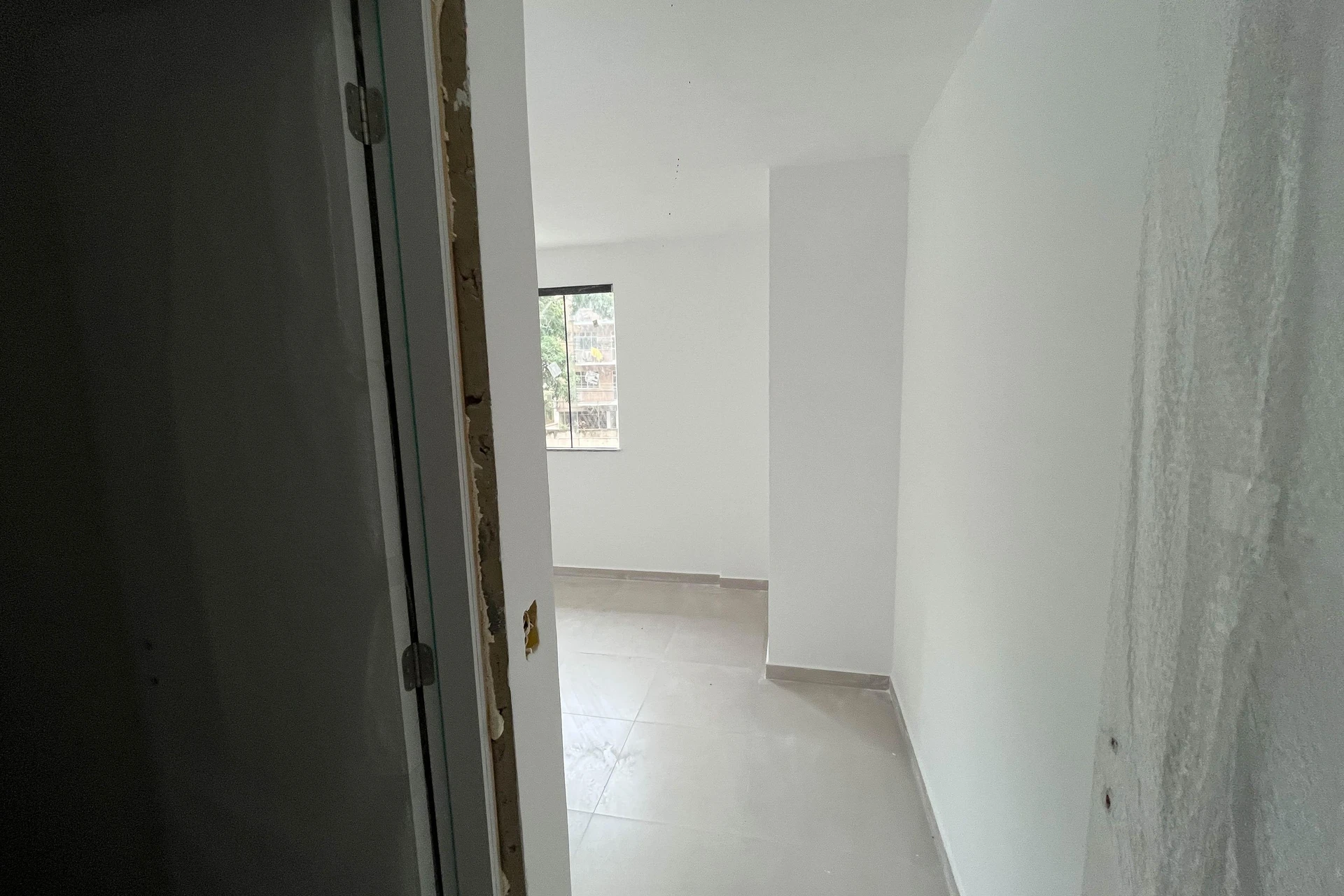 2-bedroom apartment with a mountain view — photo 13