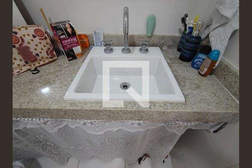 Furnished 75 m² apartment with 2 bedrooms and an ensuite — photo 4