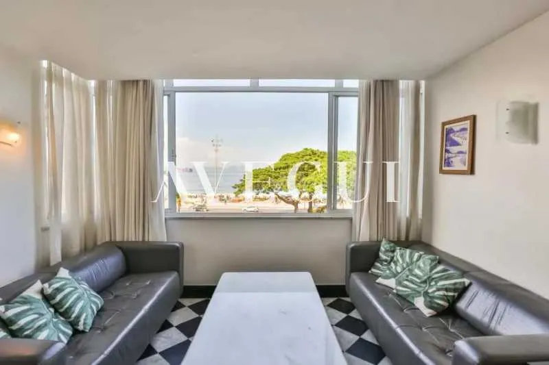 5-bedroom apartment with a water view in Rio de Janeiro — photo 13