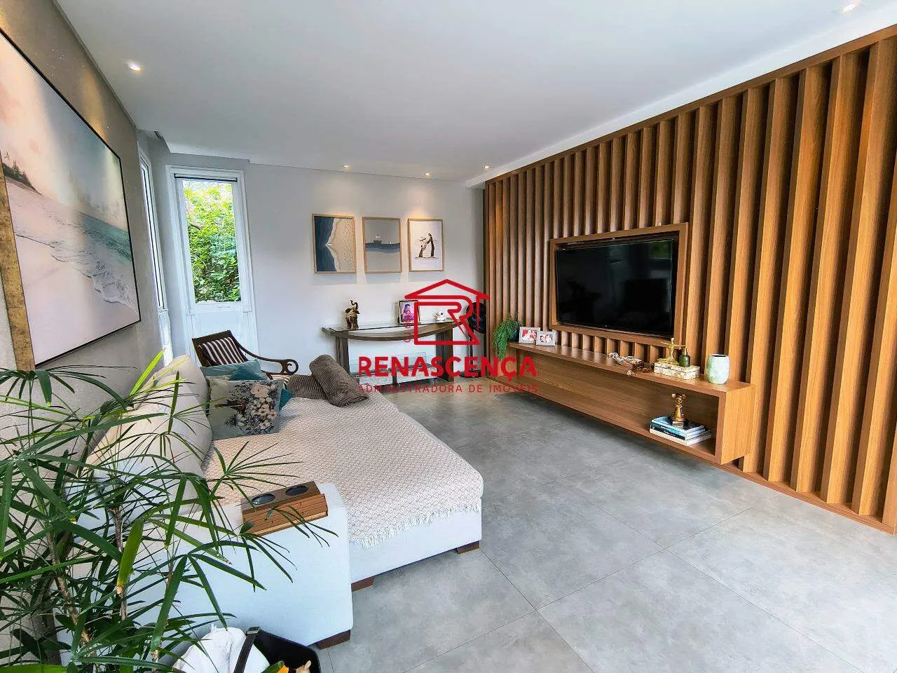 Меблированный дом с 4 спальнями-сюитами и садом 502 м² — photo 3