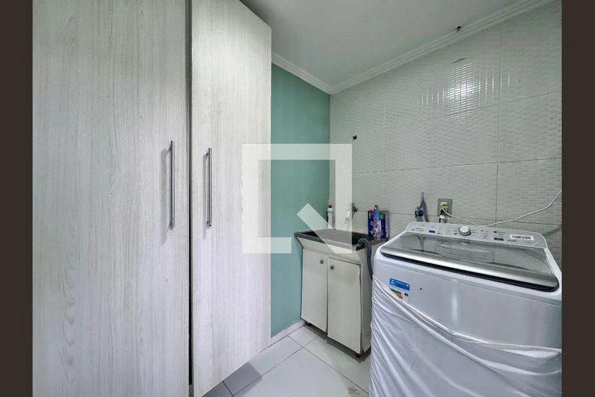 Furnished house with a closed kitchen and 4 en-suites — photo 13