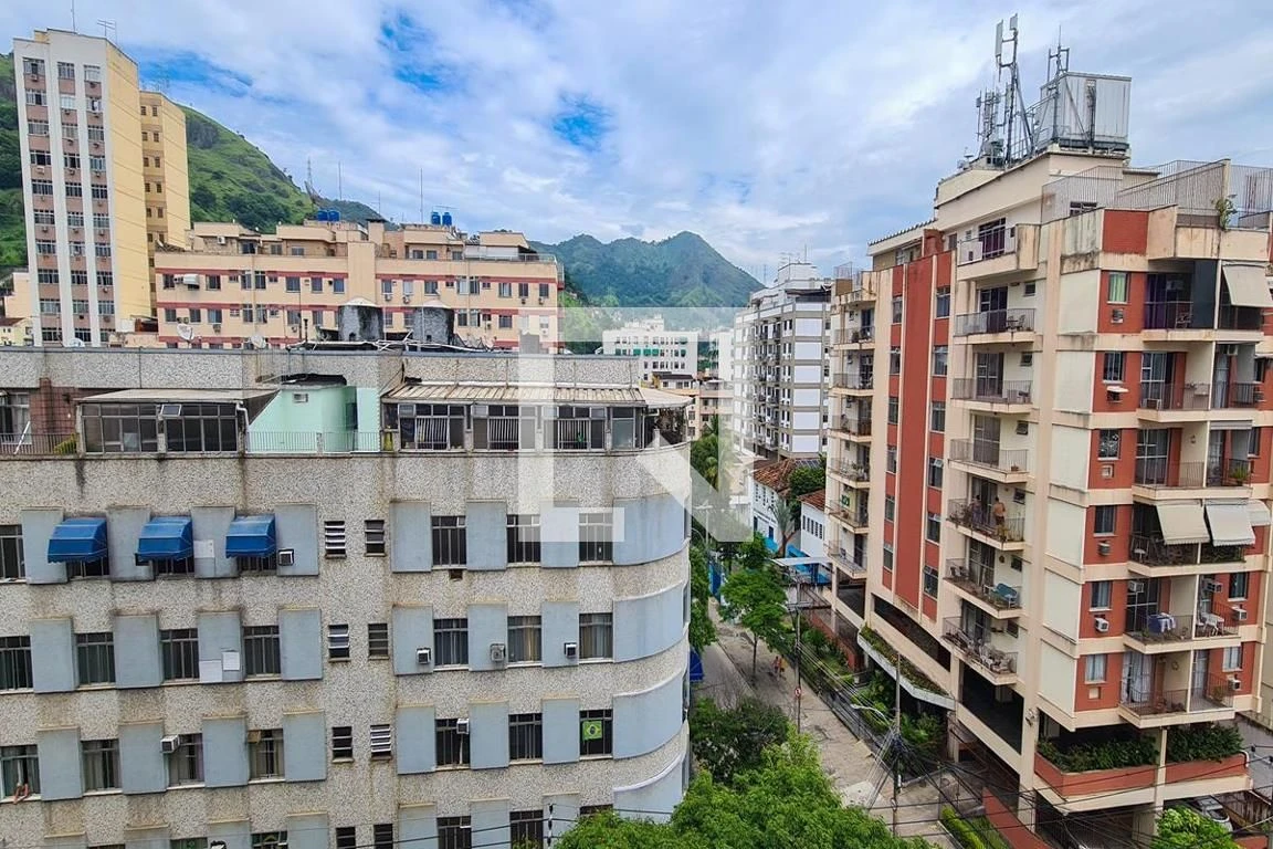 Apartamento con 3 dormitorios, suite y balcón con zona de lavado — photo 15
