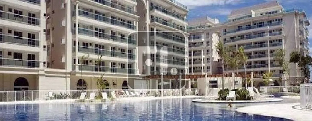 4-bedroom apartment with a balcony — photo 6