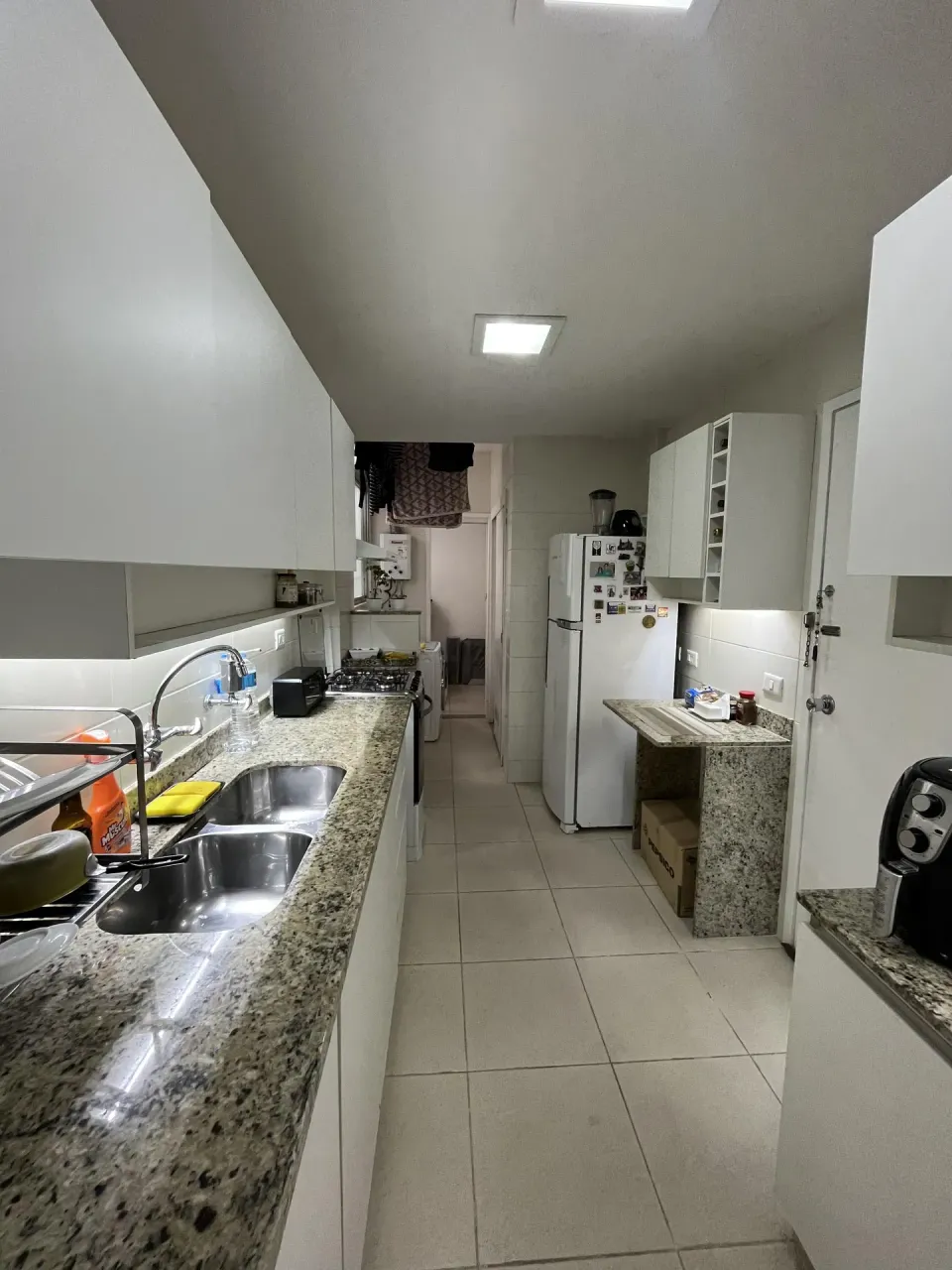 Furnished apartment with 2 bedrooms and 2 bathrooms — photo 5