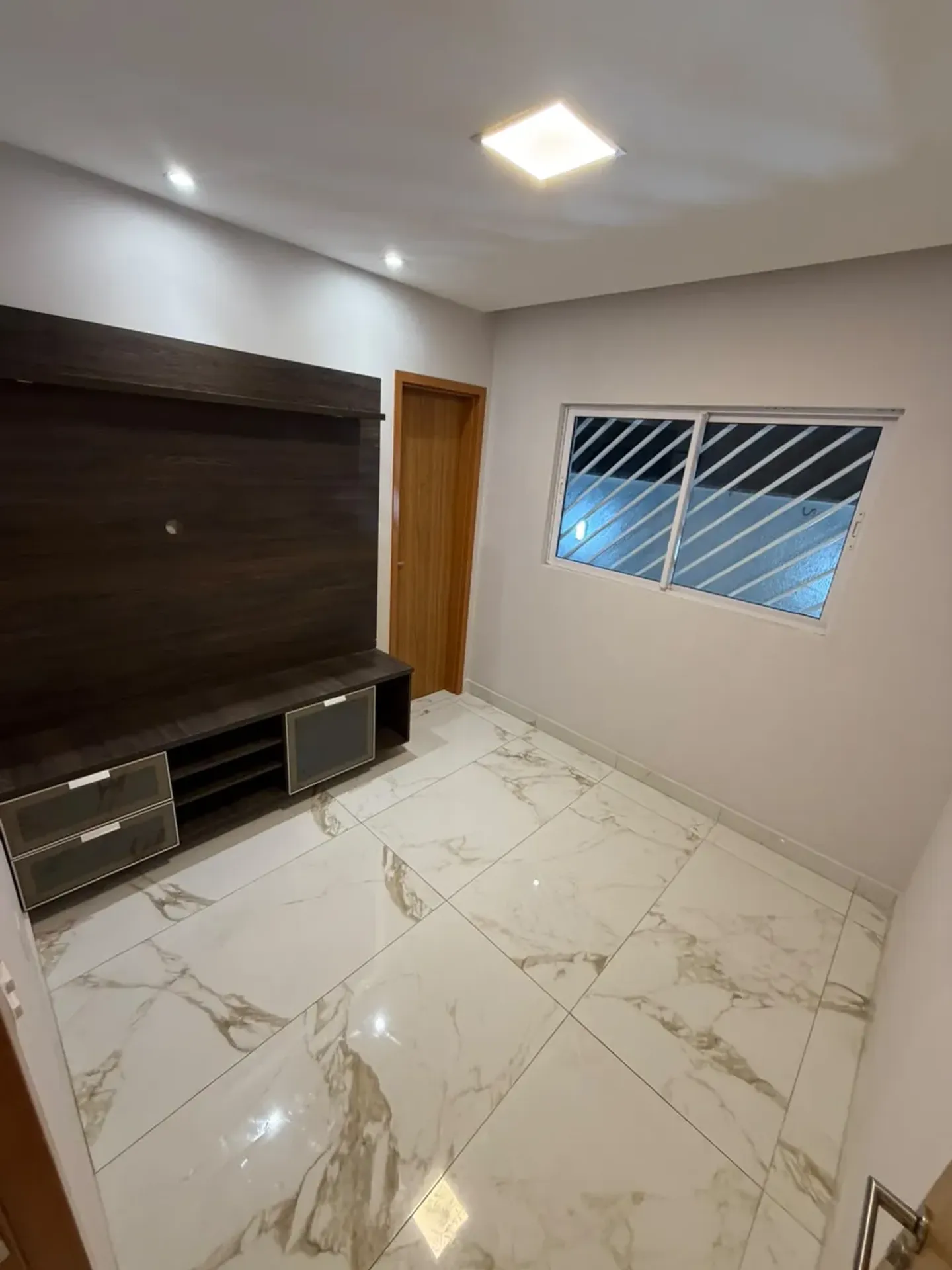 Casa de 115 m² com jardim e espaço de home office — photo 9